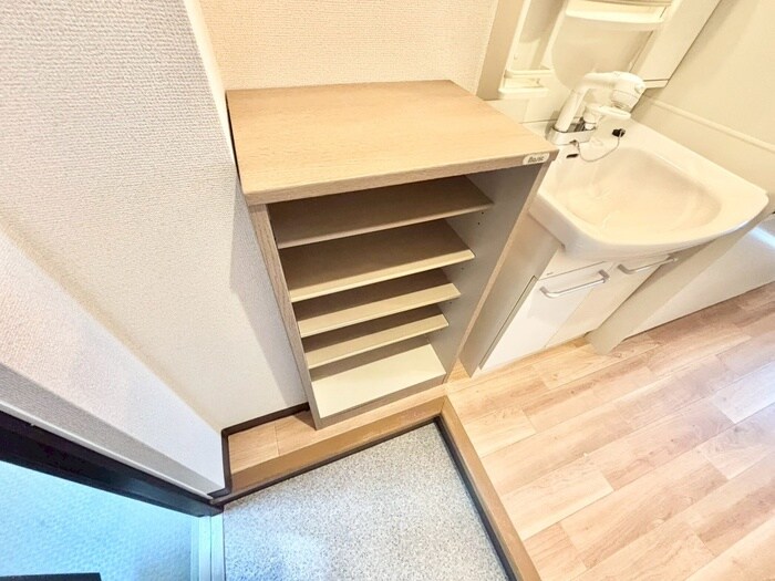 物件内観写真17　(靴箱)
