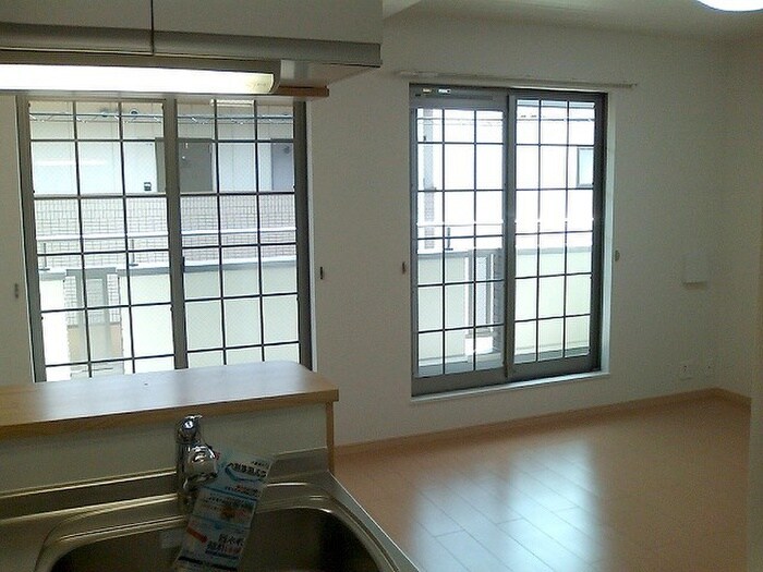 物件内観写真15　(居室)