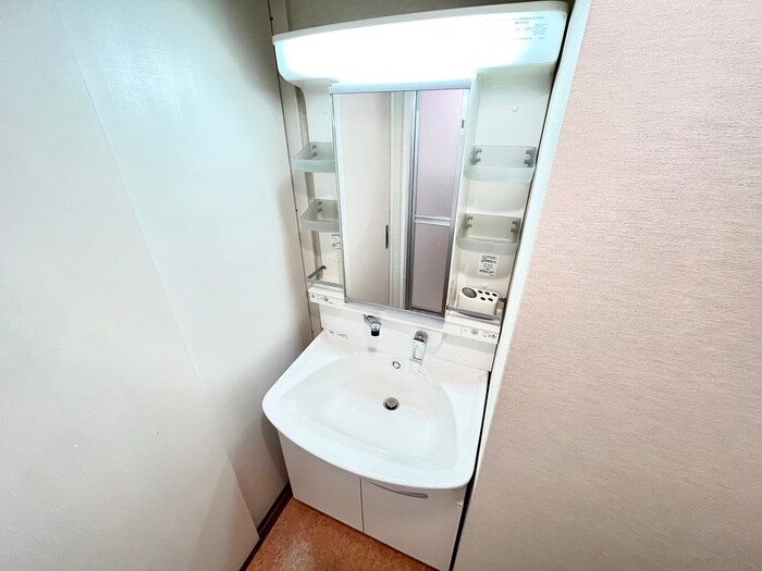 物件内観写真13　(洗面)