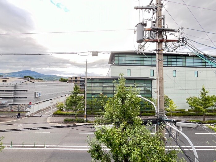 物件内観写真19　(室内からの展望)