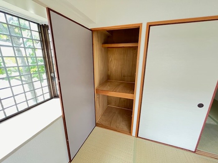物件内観写真18　(収納)