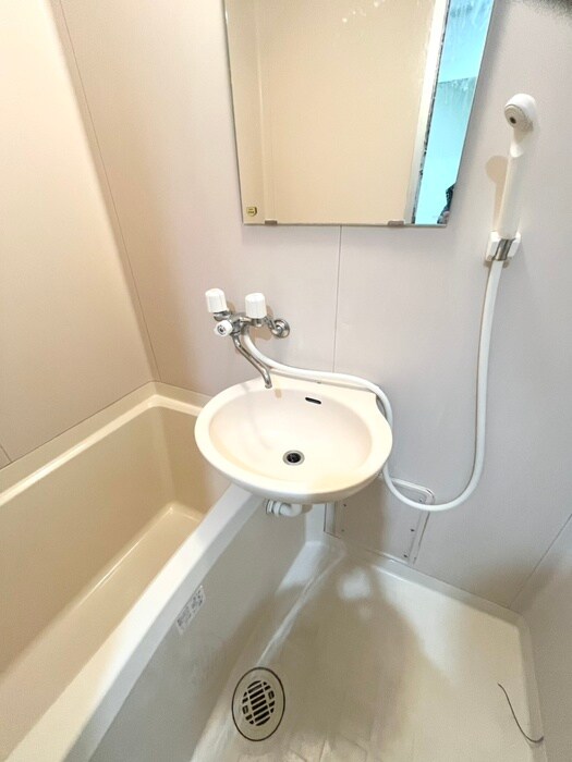 物件内観写真11　(洗面)