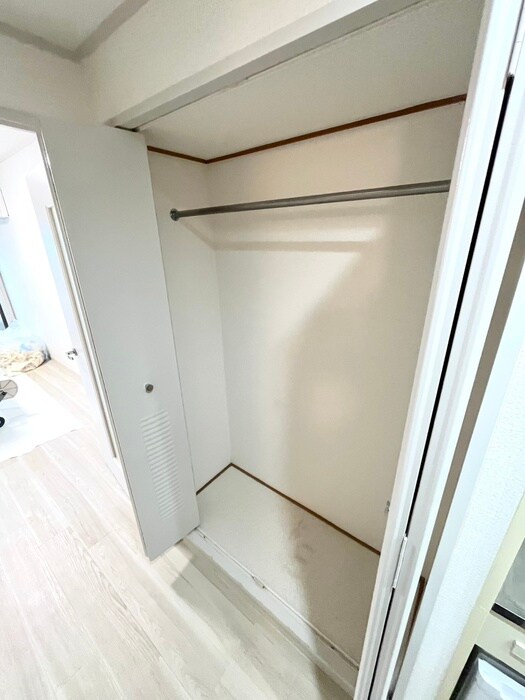 物件内観写真14　(収納)