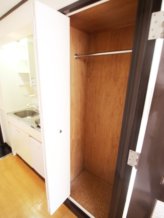 物件内観写真14　(収納)