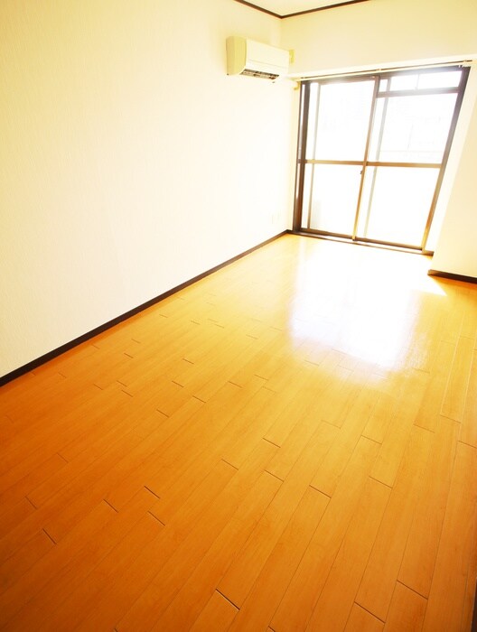 物件内観写真15　(居室)