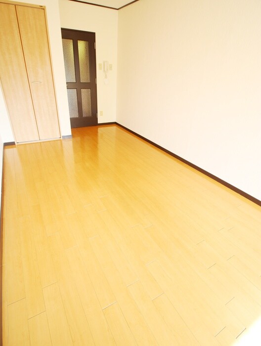 物件内観写真19　(居室)