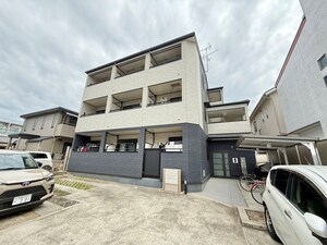 サコスタークレール外観写真
