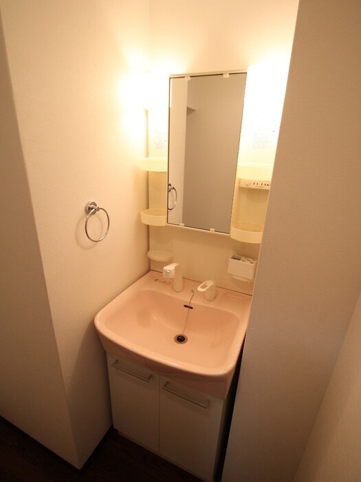 物件内観写真9　(洗面)