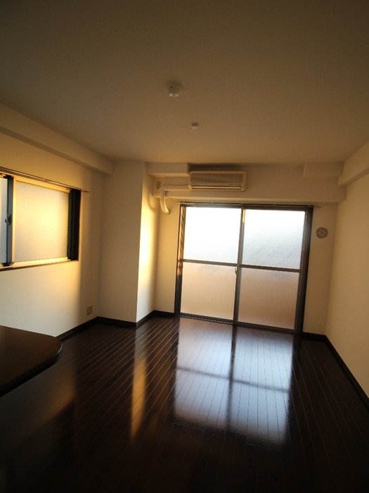 物件内観写真13　(居室)