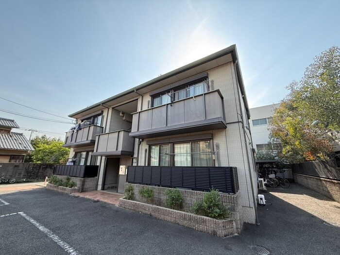 物件外観写真5　(外観写真)