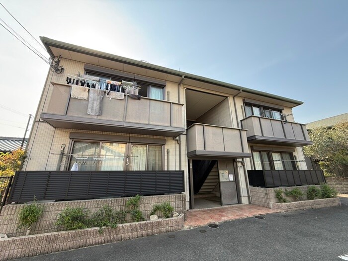 物件外観写真6　(外観写真)