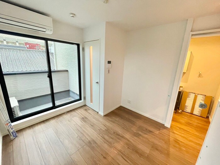 物件内観写真9　(居室)