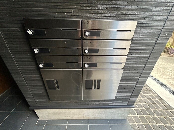 物件外観写真4　(建物設備)