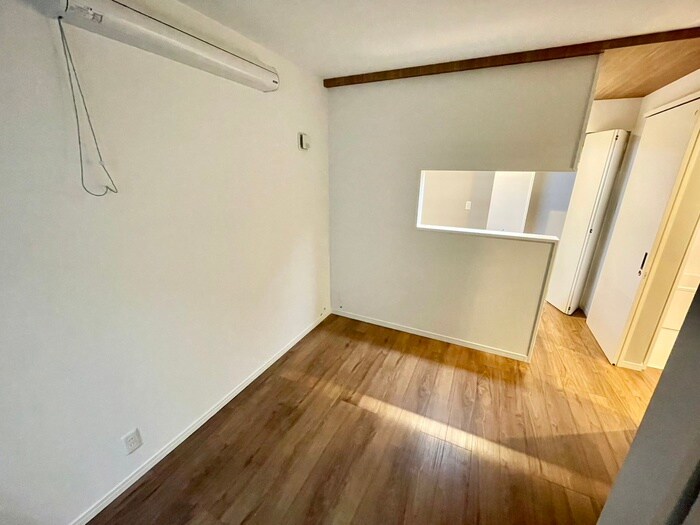 物件内観写真21　(居室)