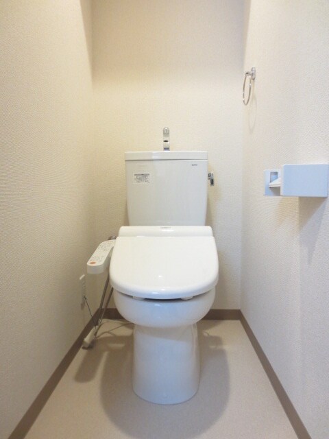 物件内観写真14　(トイレ)