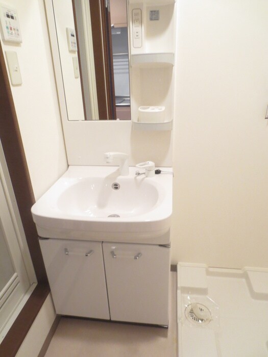 物件内観写真11　(洗面)