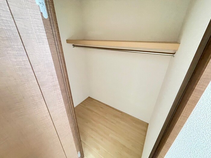 物件内観写真15　(収納)