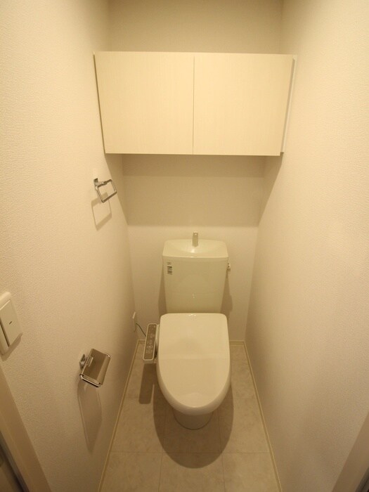 物件内観写真14　(トイレ)