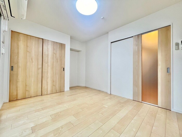 物件内観写真8　(居室)