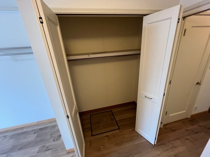 物件内観写真15　(収納)