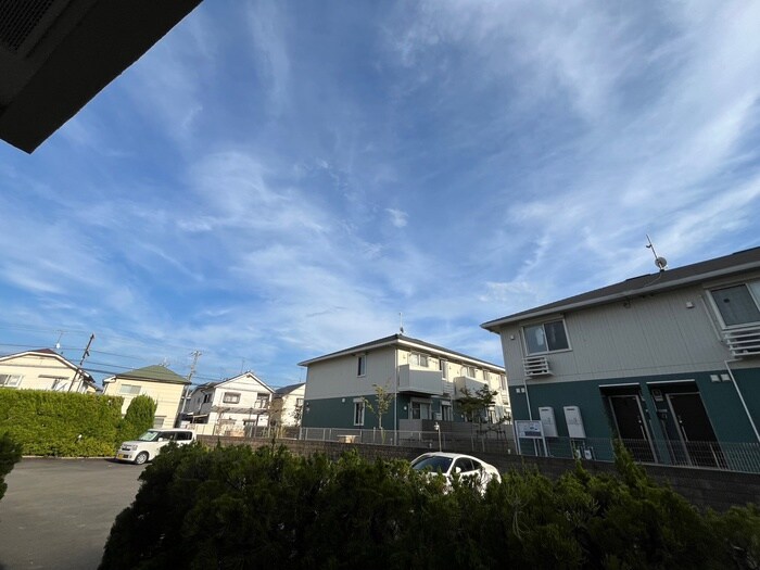 物件内観写真19　(室内からの展望)