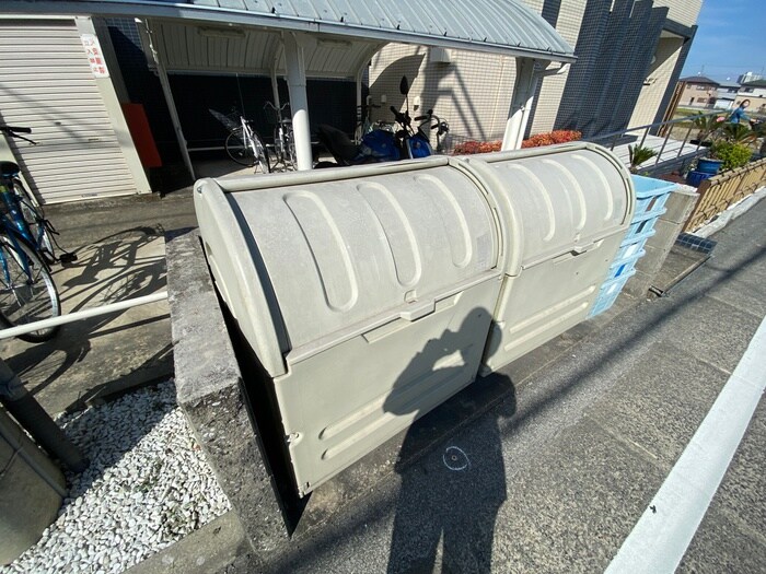 物件外観写真5　(建物設備)