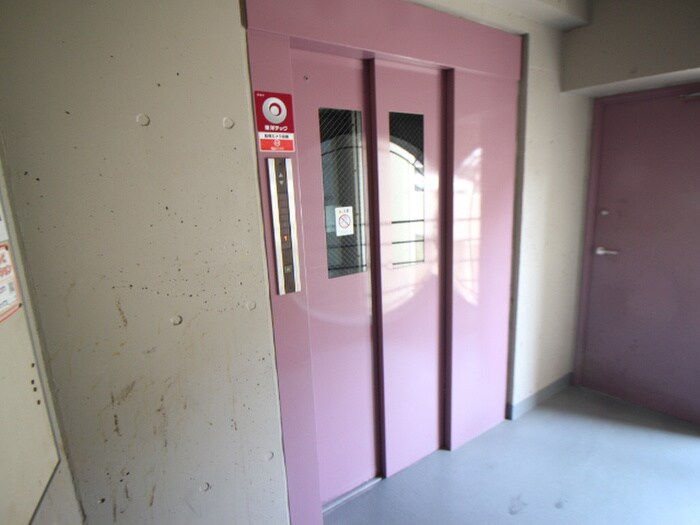 物件外観写真6　(建物設備)