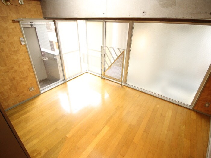 物件内観写真10　(居室)