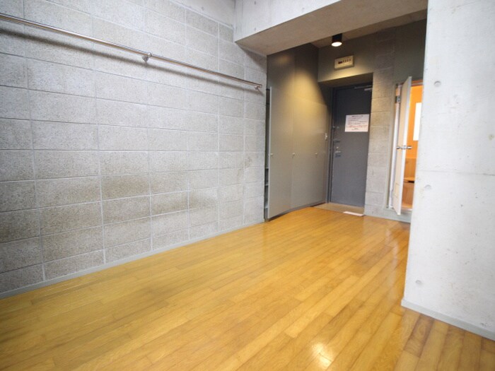 物件内観写真15　(居室)