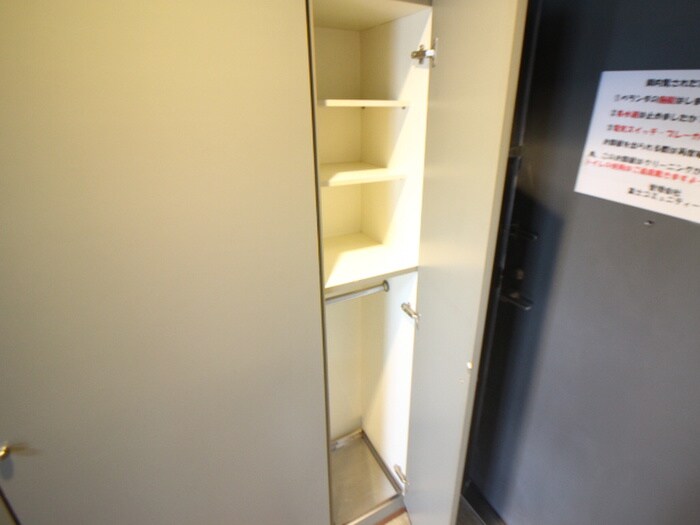 物件内観写真19　(収納)