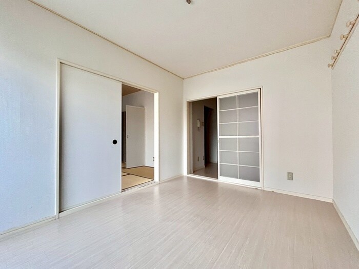 物件内観写真7　(居室)