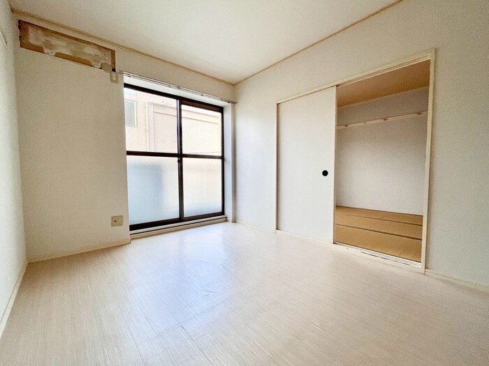 物件内観写真8　(居室)