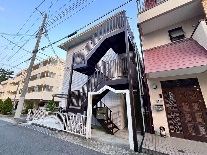 物件外観写真3　(外観写真)