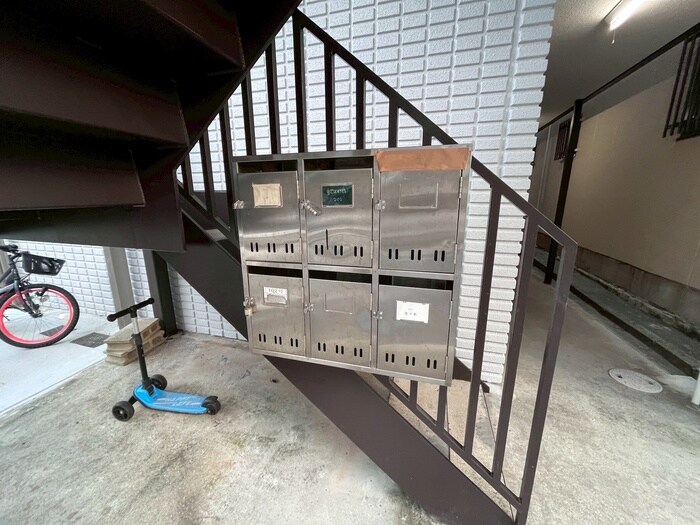 物件外観写真6　(建物設備)