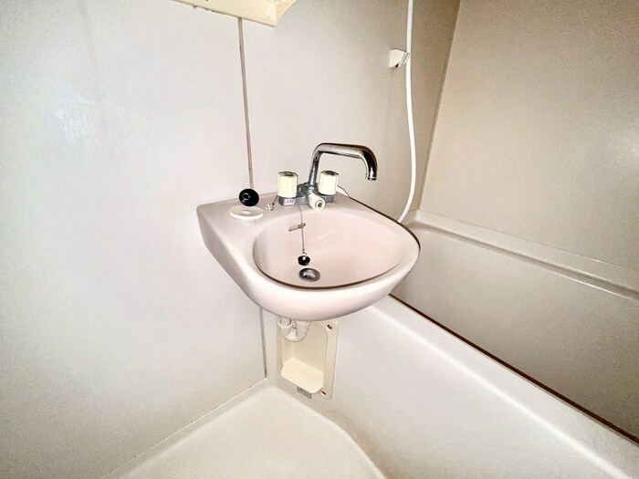 物件内観写真15　(洗面)