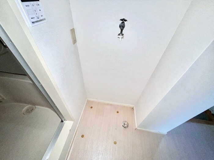 物件内観写真19　(洗濯機置場)