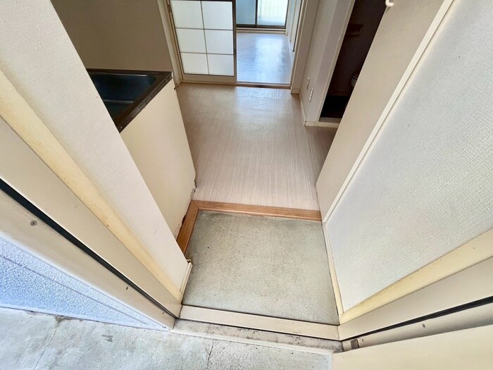 物件内観写真20　(玄関)