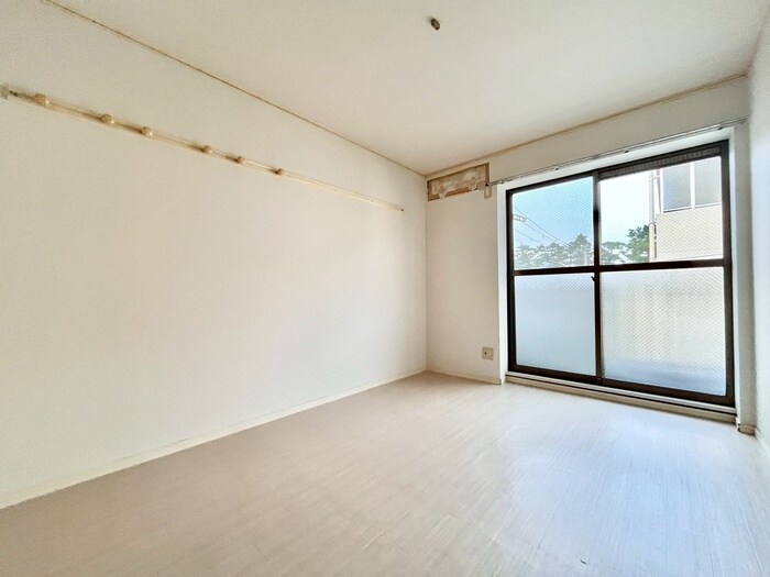 物件内観写真21　(居室)