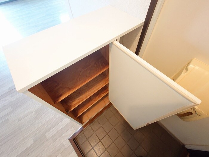 物件内観写真16　(靴箱)