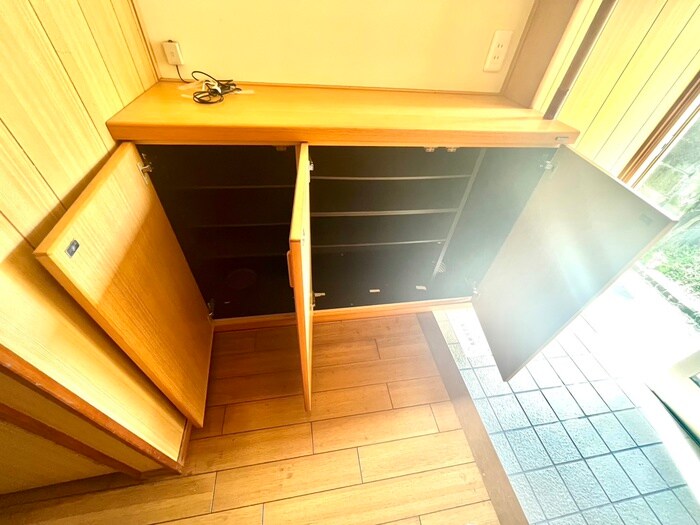 物件内観写真21　(靴箱)