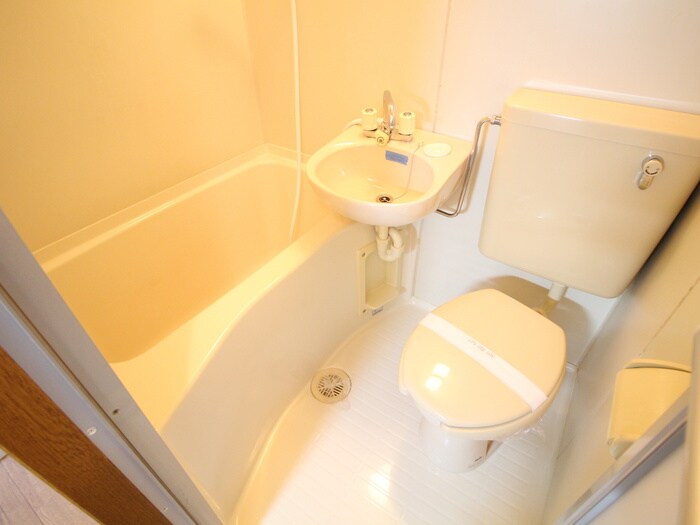 物件内観写真11　(バス／シャワールーム等)