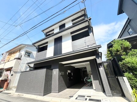 Gramercy　二条城外観写真
