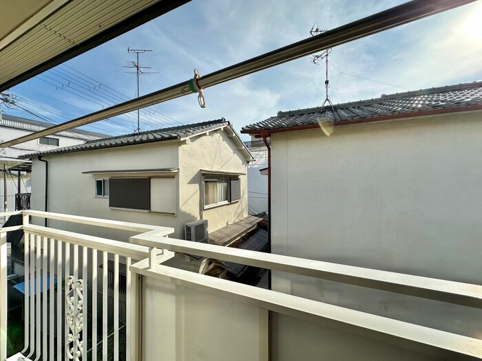 物件内観写真16　(室内からの展望)