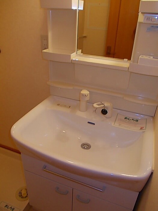 物件内観写真12　(洗面)