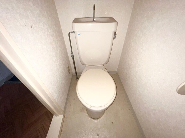 物件内観写真15　(トイレ)