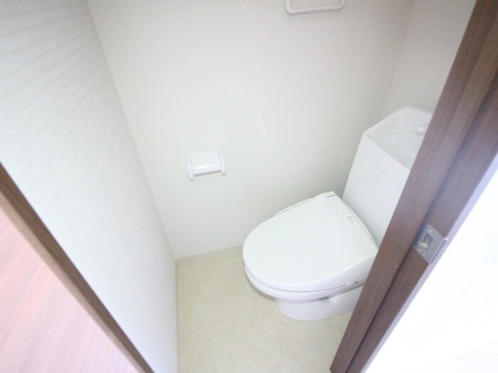 物件内観写真10　(トイレ)