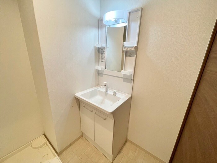 物件内観写真13　(洗面)