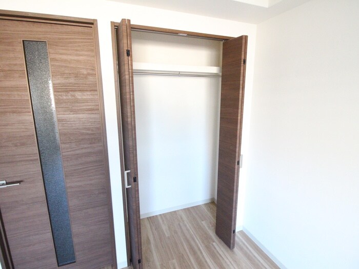 物件内観写真15　(収納)