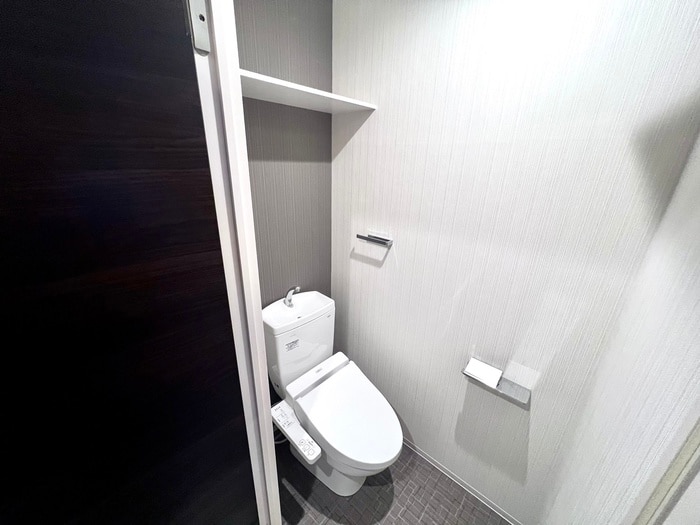 物件内観写真8　(トイレ)