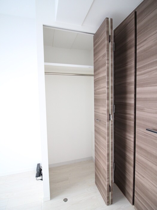 物件内観写真14　(収納)